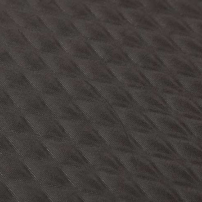 Close up image of the diamond pattern anti-fatigue design